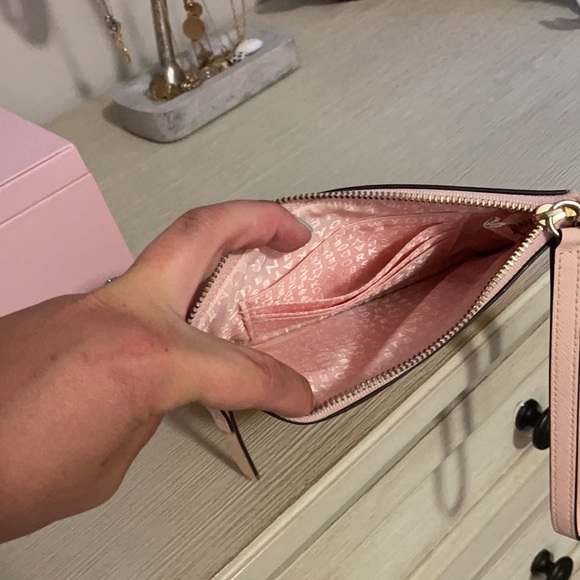 •light double zip clutch• - Picture 2 of 2